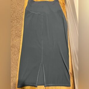 Lululemon Nulu Slim-Fit High-Rise Skirt